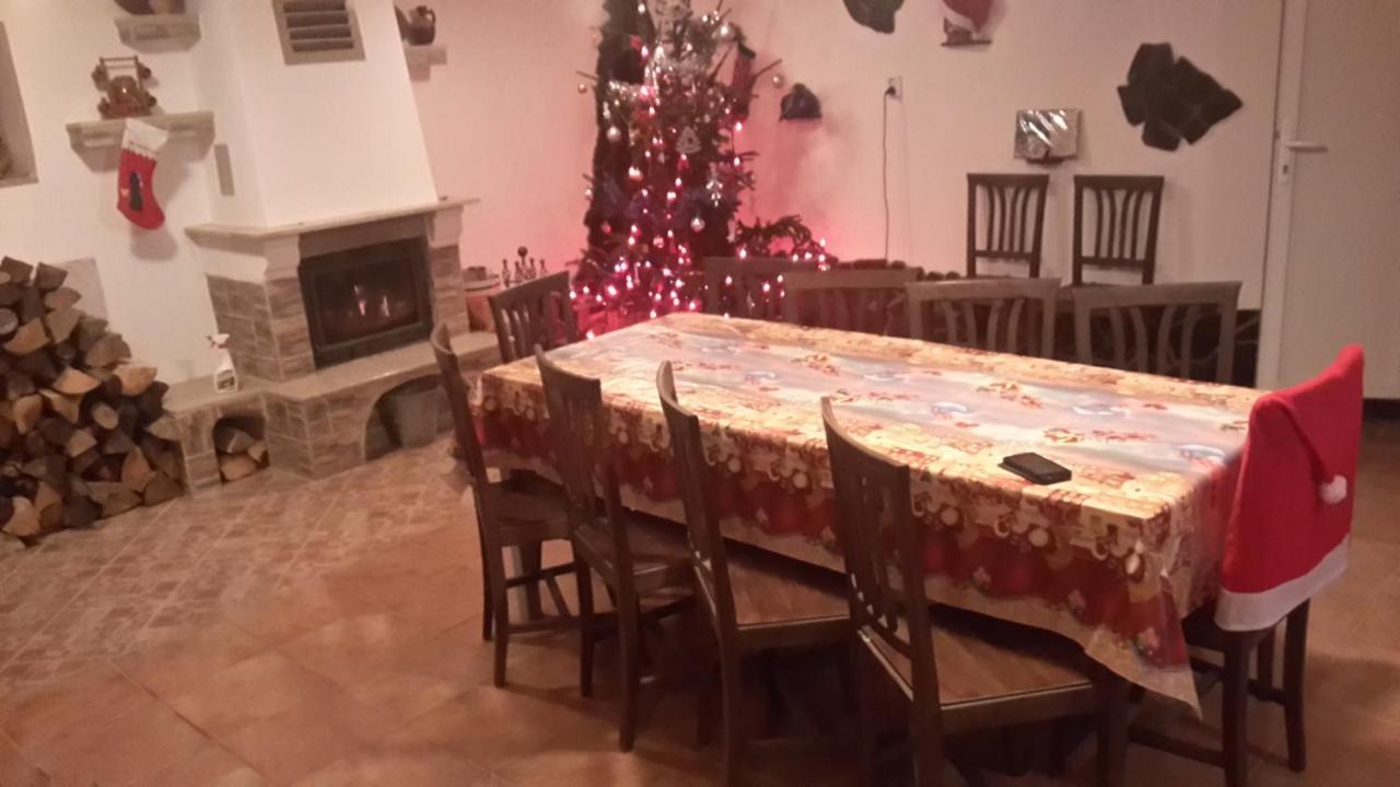 La Curtea Argeseana Apartamento Valea Iasului Exterior foto