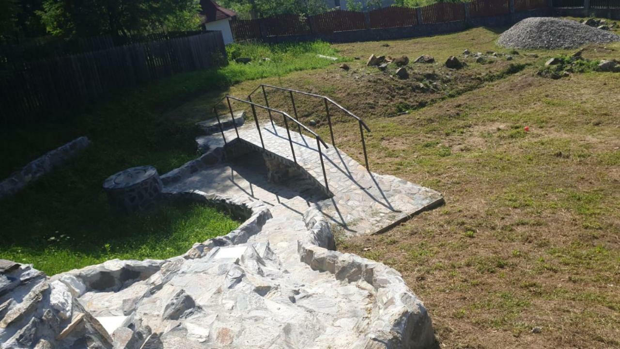 La Curtea Argeseana Apartamento Valea Iasului Exterior foto