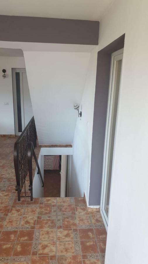 La Curtea Argeseana Apartamento Valea Iasului Exterior foto